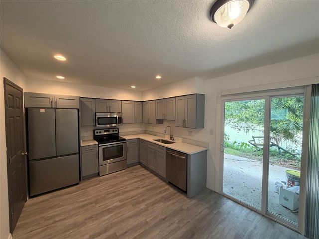 3924 CRAYRICH CIRCLE C5, Orlando, FL 32839