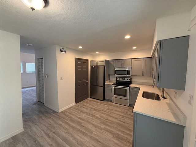 3924 CRAYRICH CIRCLE C5, Orlando, FL 32839