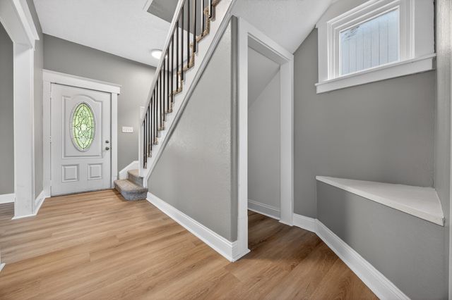 1510 N Grant Avenue, Springfield, MO 65803