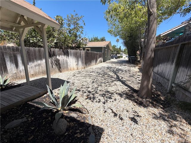 3728 -3726 Briscoe St, Riverside, CA 92506