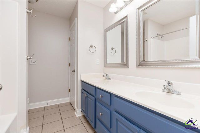 313 Old Farm Road, Perry, GA 31069