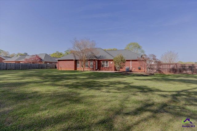 313 Old Farm Road, Perry, GA 31069