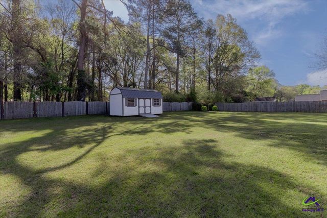 313 Old Farm Road, Perry, GA 31069