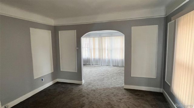 14208 Winthrop Street, Detroit, MI 48227