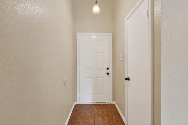 210 Cutting Horse Lane, Keller, TX 76248