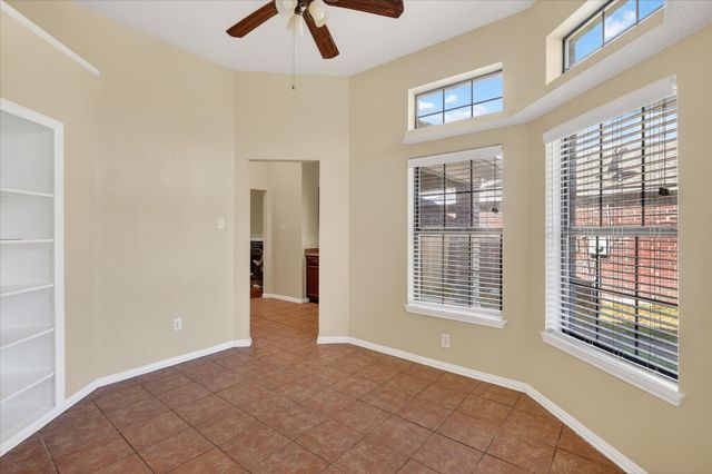 210 Cutting Horse Lane, Keller, TX 76248