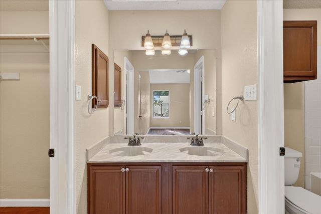 210 Cutting Horse Lane, Keller, TX 76248