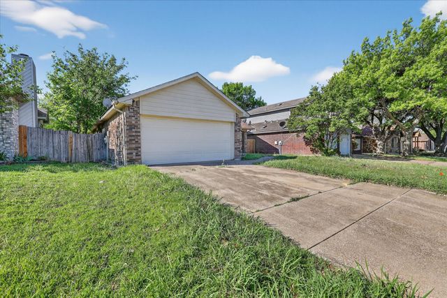 210 Cutting Horse Lane, Keller, TX 76248