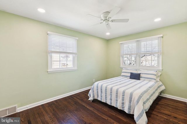 5160 GARFIELD AVE, Pennsauken, NJ 08109