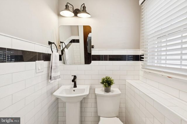 5160 GARFIELD AVE, Pennsauken, NJ 08109