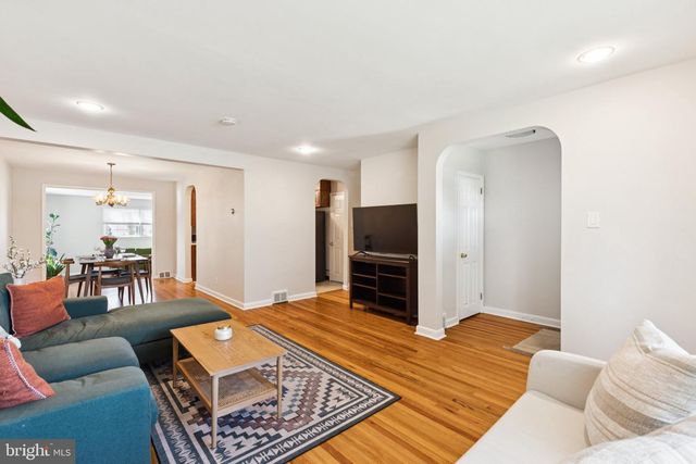 5160 GARFIELD AVE, Pennsauken, NJ 08109