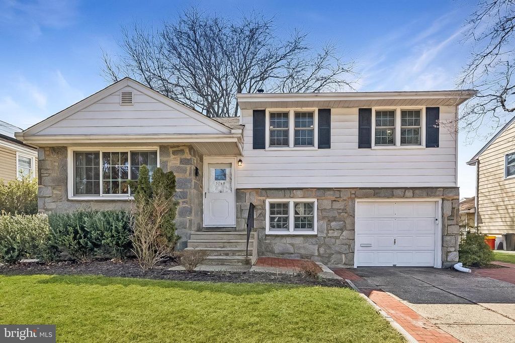 5160 GARFIELD AVE, Pennsauken, NJ 08109