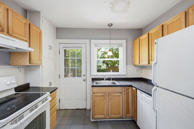 4924 Oleander Drive, Wilmington, NC 28403