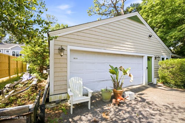 4924 Oleander Drive, Wilmington, NC 28403