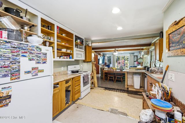 4924 Oleander Drive, Wilmington, NC 28403