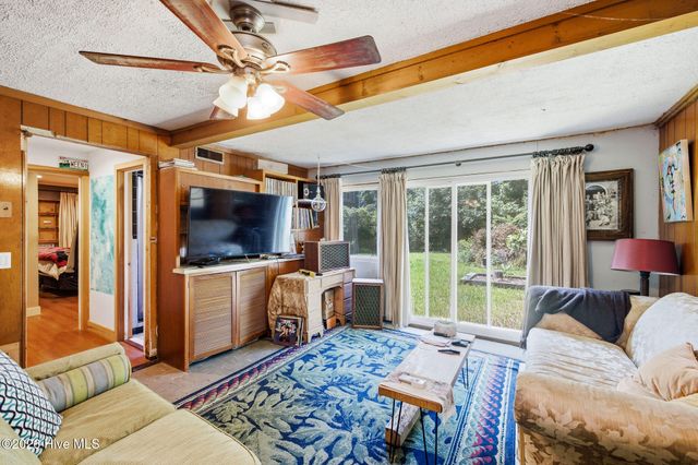 4924 Oleander Drive, Wilmington, NC 28403