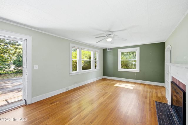 4924 Oleander Drive, Wilmington, NC 28403