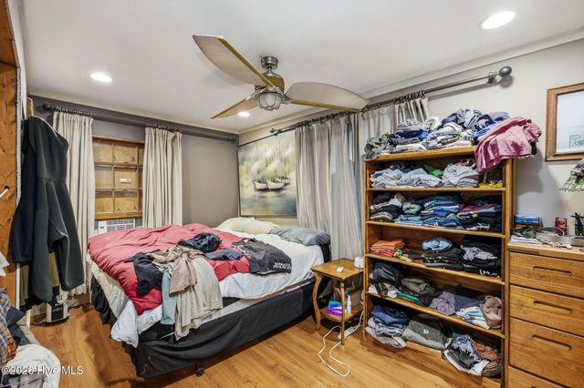 4924 Oleander Drive, Wilmington, NC 28403