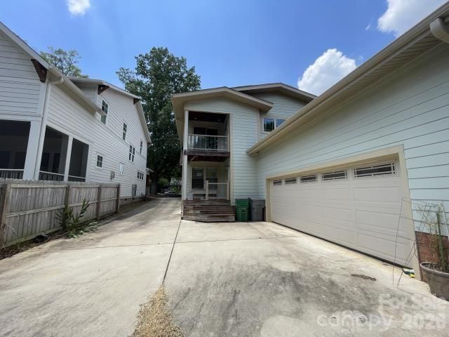 1512 Ivey Drive, Charlotte, NC 28205