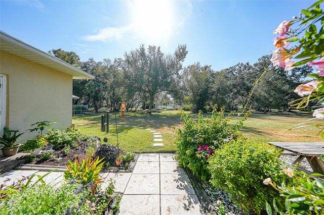 2038 & 2066 NE VOSS OAKS CIRCLE, Arcadia, FL 34266