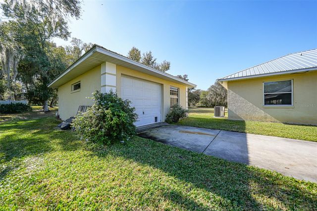 2038 & 2066 NE VOSS OAKS CIRCLE, Arcadia, FL 34266