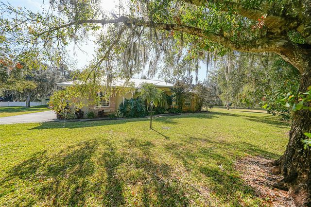 2038 & 2066 NE VOSS OAKS CIRCLE, Arcadia, FL 34266