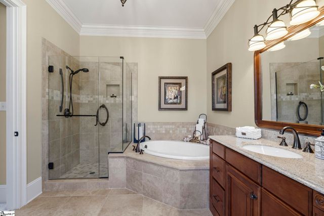 6 Saranac Lane, Simpsonville, SC 29681