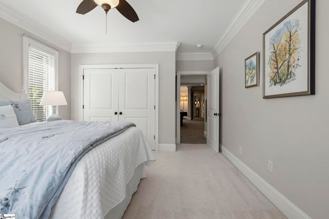 6 Saranac Lane, Simpsonville, SC 29681