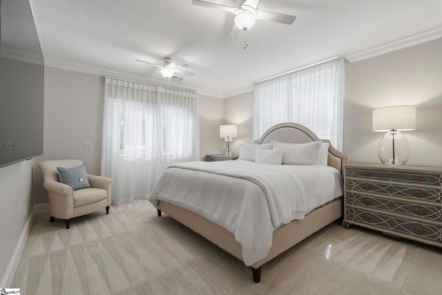 6 Saranac Lane, Simpsonville, SC 29681