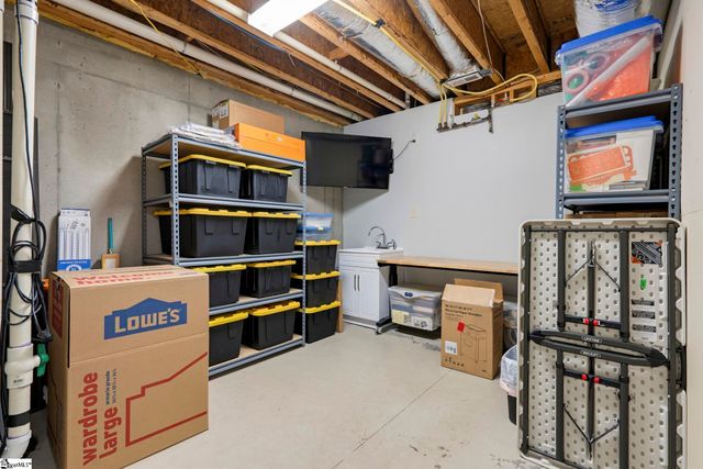 6 Saranac Lane, Simpsonville, SC 29681