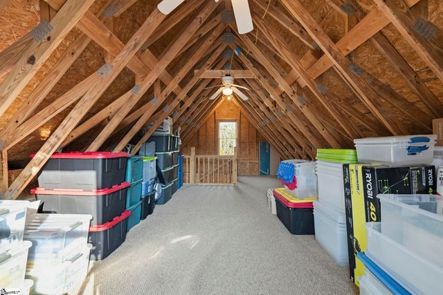 6 Saranac Lane, Simpsonville, SC 29681