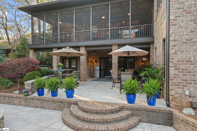 6 Saranac Lane, Simpsonville, SC 29681