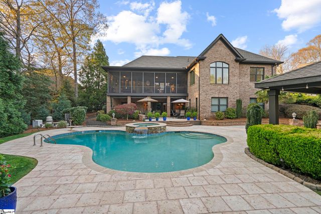 6 Saranac Lane, Simpsonville, SC 29681