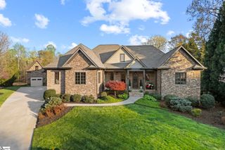 6 Saranac Lane, Simpsonville, SC 29681