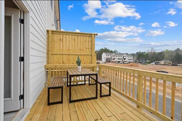 2730 Dreycott Ln, Lawrenceville, GA 30043
