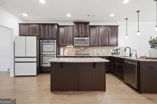 5340 Whisper Point Boulevard, Cumming, GA 30028