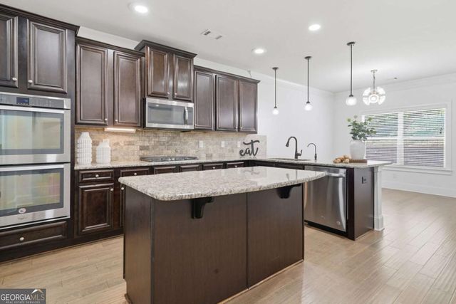 5340 Whisper Point Boulevard, Cumming, GA 30028
