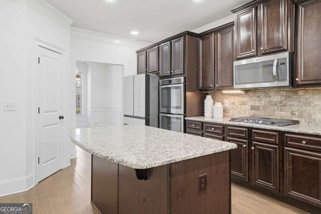 5340 Whisper Point Boulevard, Cumming, GA 30028