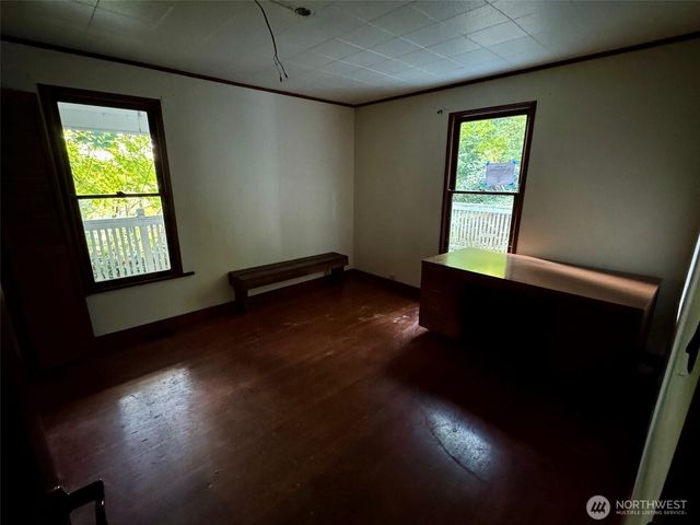 201 E Moore Avenue, Shelton, WA 98584