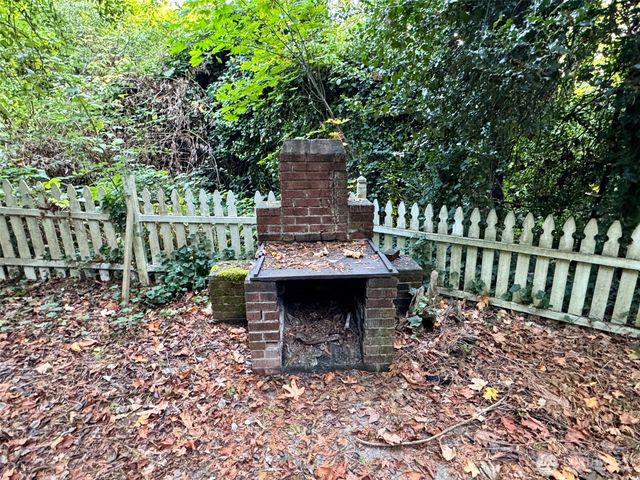 201 E Moore Avenue, Shelton, WA 98584