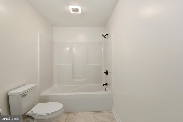 17 BRIDLEWOOD DR, Palmyra, VA 22963