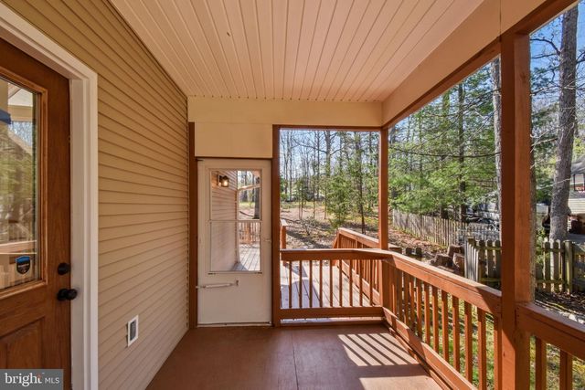 17 BRIDLEWOOD DR, Palmyra, VA 22963