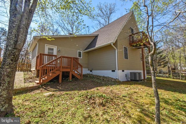 17 BRIDLEWOOD DR, Palmyra, VA 22963
