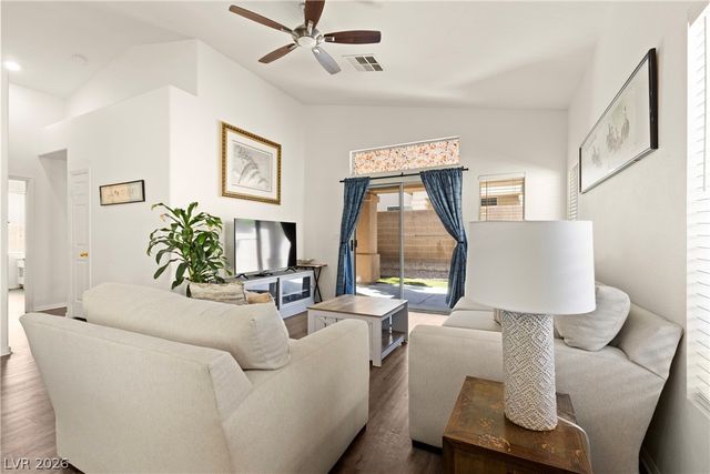 7057 Point Cabrillo Court, Las Vegas, NV 89113