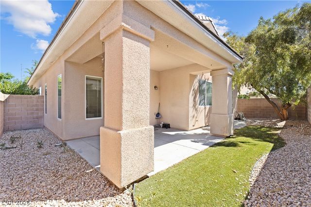 7057 Point Cabrillo Court, Las Vegas, NV 89113