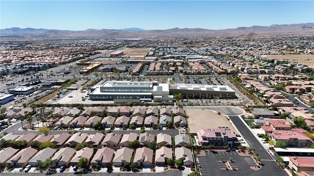 7057 Point Cabrillo Court, Las Vegas, NV 89113