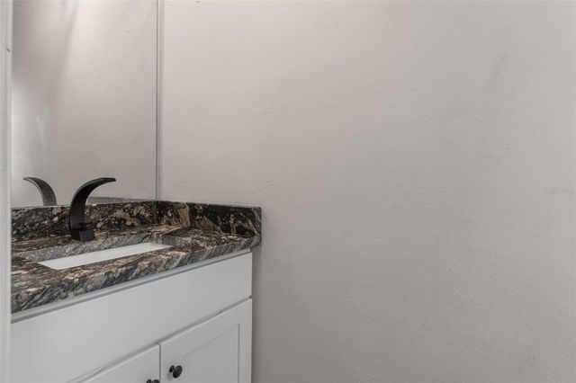 211 S DAVIS STREET, Beverly Hills, FL 34465