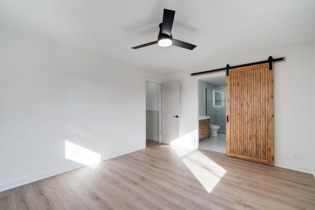 21740 W Lochinvar LANE, New Berlin, WI 53146