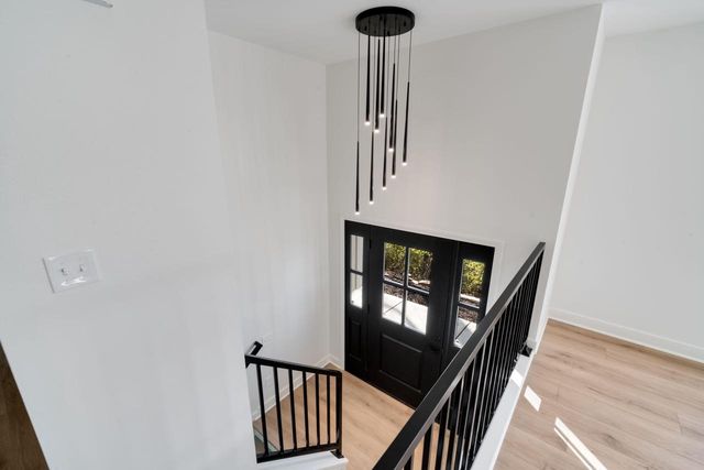 21740 W Lochinvar LANE, New Berlin, WI 53146