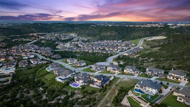 6916 Davenport Divide RD, Austin, TX 78738